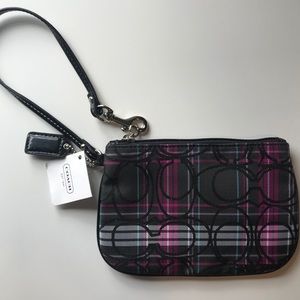NWT Coach wristlet